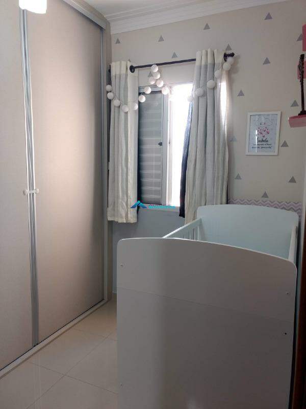 Apartamento à venda com 2 quartos, 45m² - Foto 15