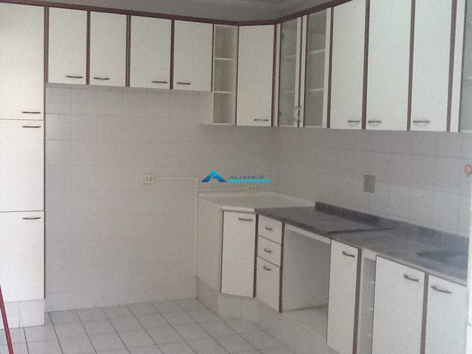 Apartamento à venda com 2 quartos, 64m² - Foto 9