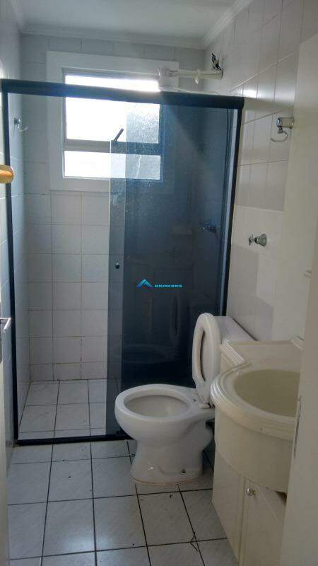 Apartamento à venda com 2 quartos, 64m² - Foto 14