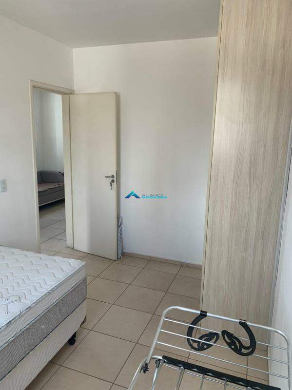 Apartamento para alugar com 2 quartos, 54m² - Foto 6