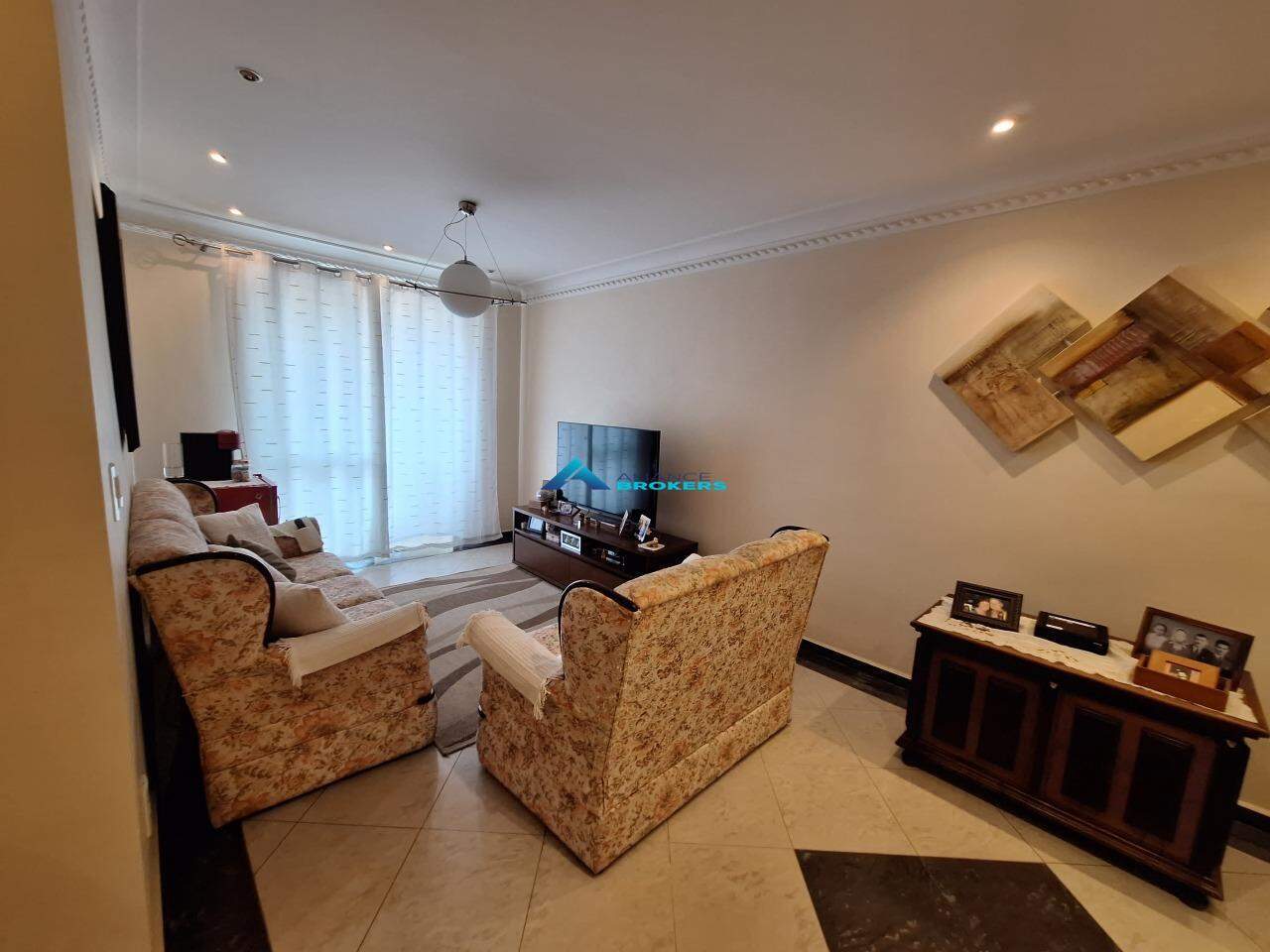 Apartamento à venda com 3 quartos, 96m² - Foto 1