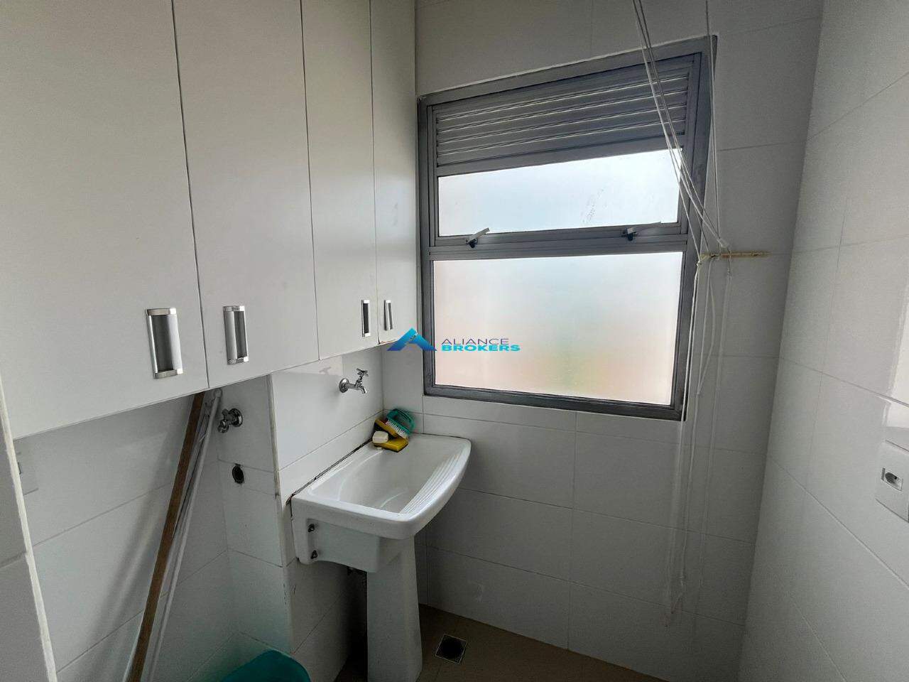 Apartamento à venda com 2 quartos, 50m² - Foto 11