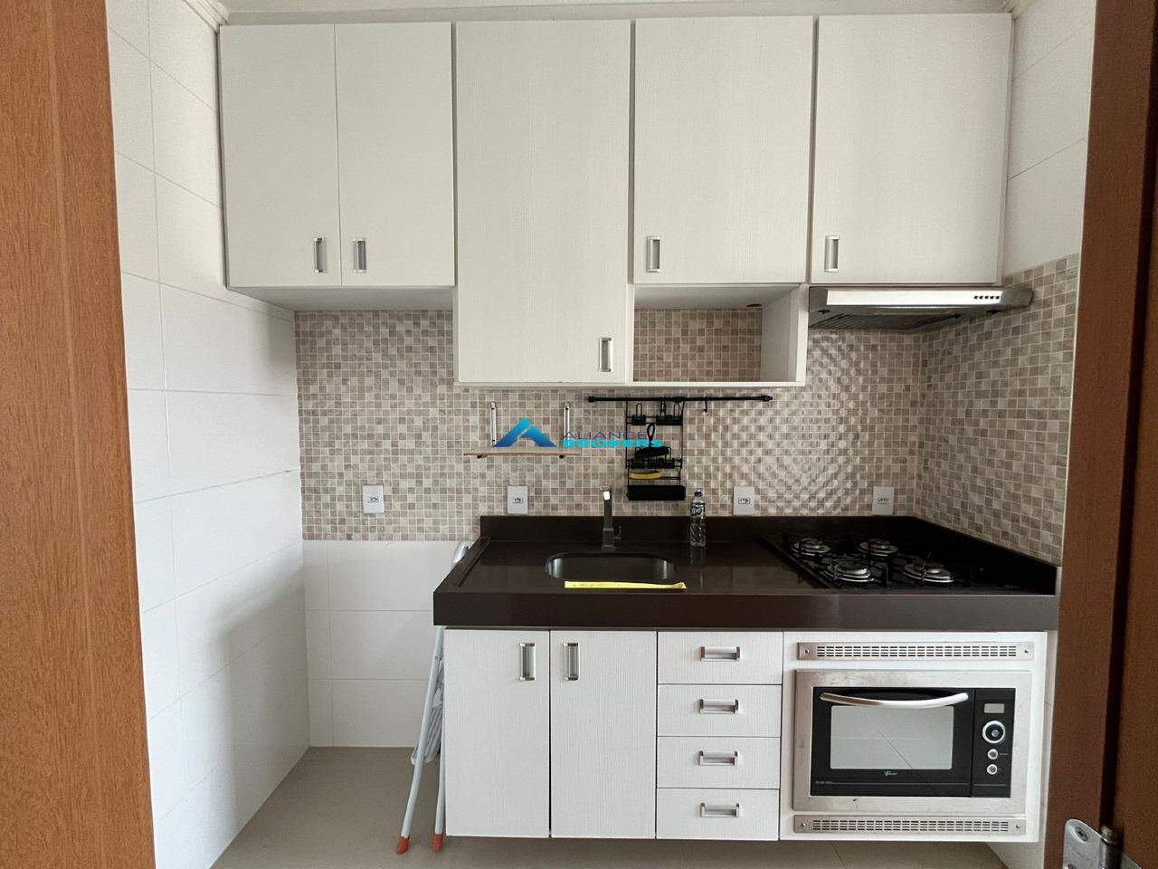 Apartamento à venda com 2 quartos, 50m² - Foto 8