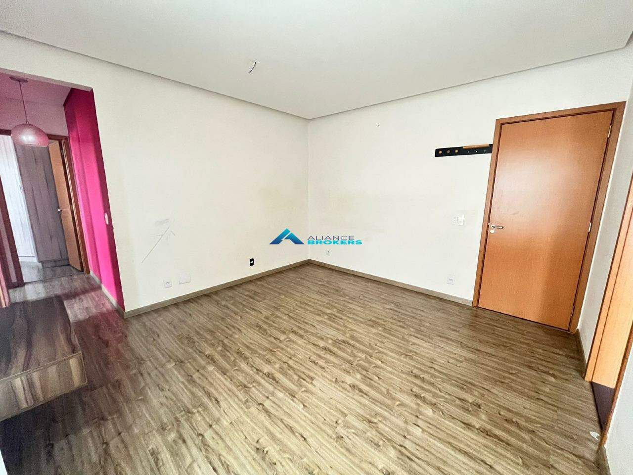 Apartamento à venda com 2 quartos, 50m² - Foto 5