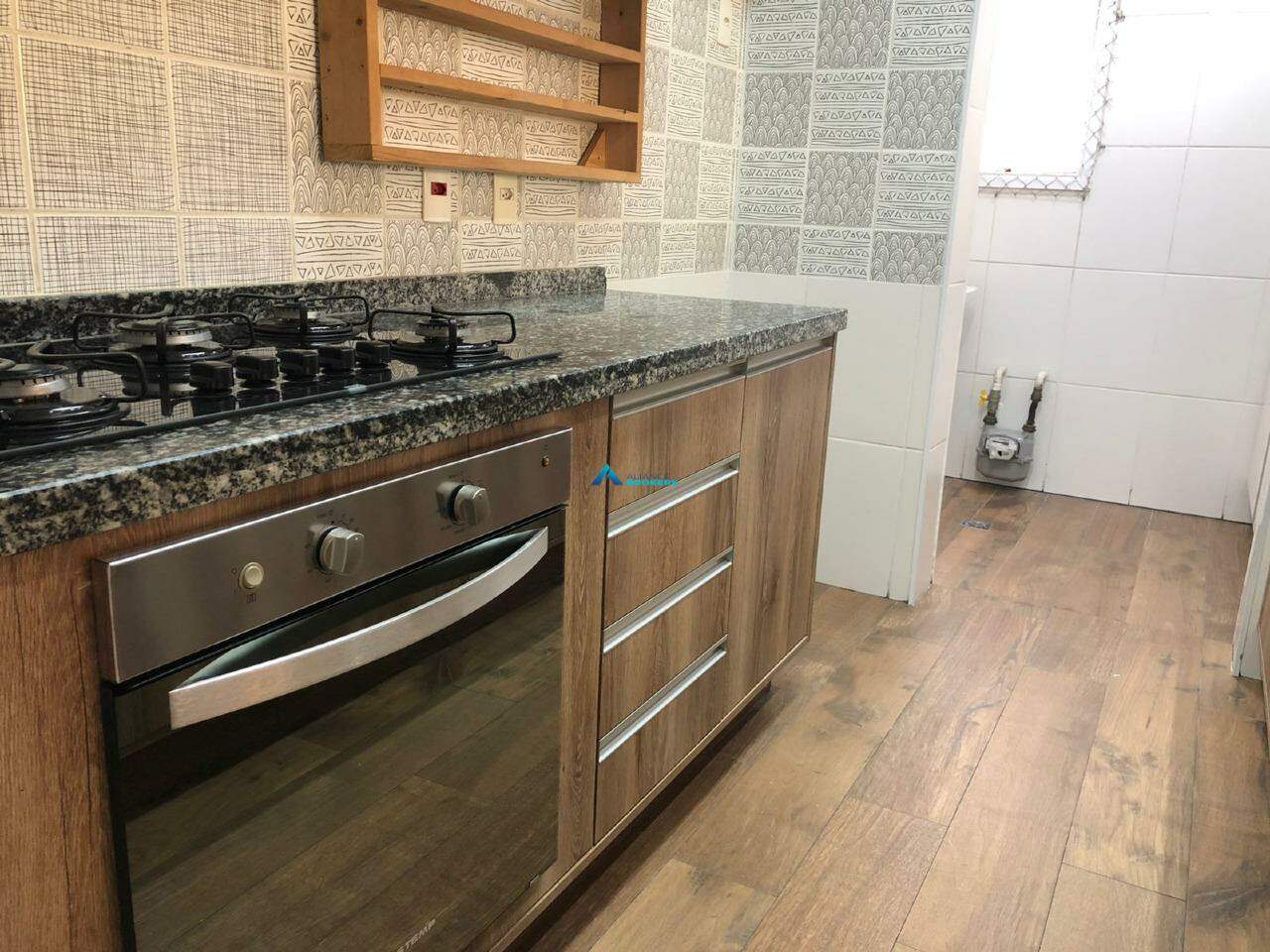 Apartamento à venda com 3 quartos, 87m² - Foto 8