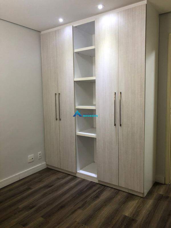 Apartamento à venda com 3 quartos, 87m² - Foto 24