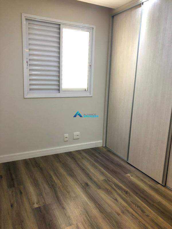 Apartamento à venda com 3 quartos, 87m² - Foto 19