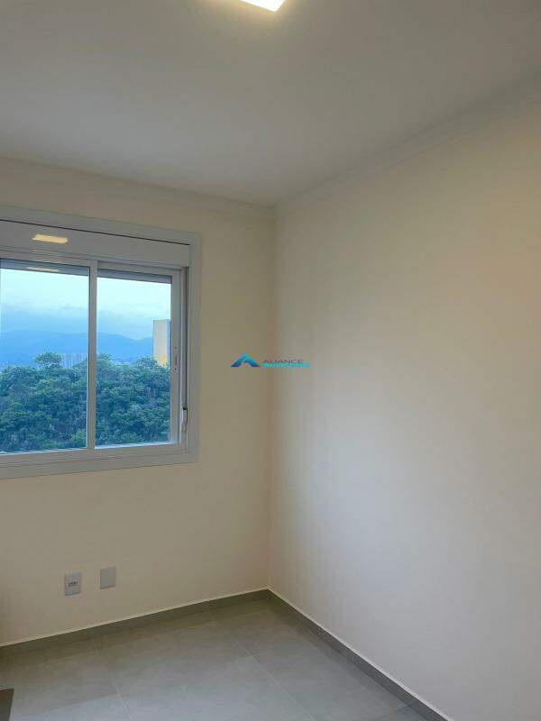 Apartamento à venda com 2 quartos, 51m² - Foto 14