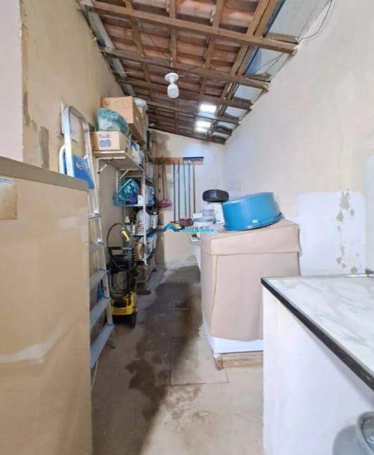 Casa à venda com 2 quartos, 149m² - Foto 16