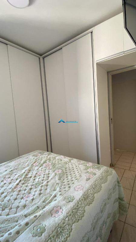 Apartamento à venda com 2 quartos, 68m² - Foto 19