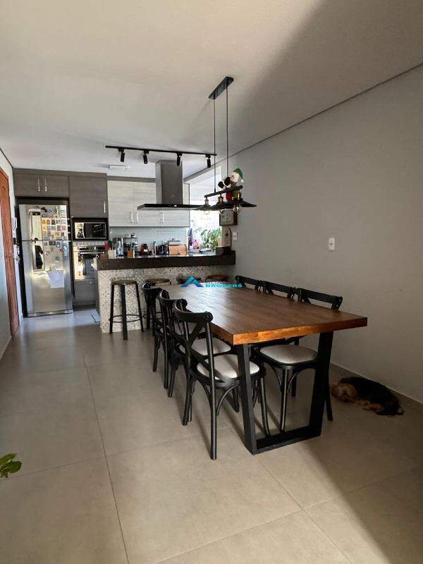 Apartamento à venda com 3 quartos, 137m² - Foto 5