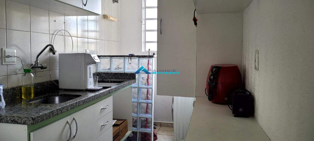 Apartamento para alugar com 2 quartos, 45m² - Foto 7