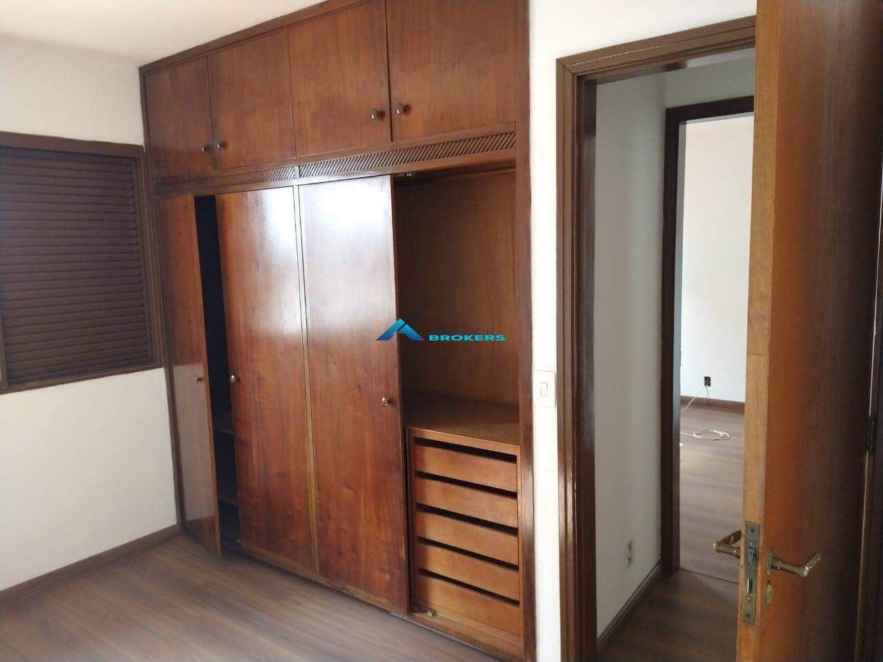 Casa para alugar com 3 quartos, 168m² - Foto 23