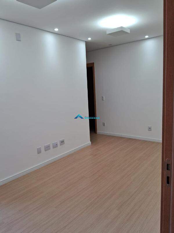 Apartamento à venda com 2 quartos, 52m² - Foto 3