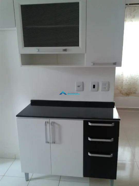 Apartamento à venda com 1 quarto, 43m² - Foto 9