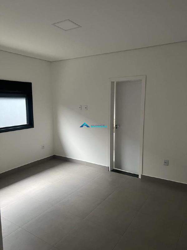 Casa para alugar com 3 quartos, 170m² - Foto 10