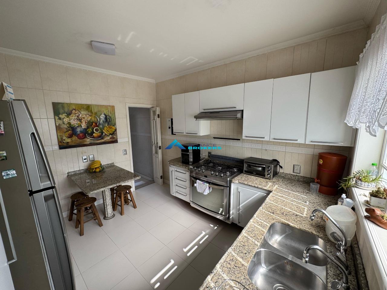 Casa, 4 quartos, 199 m² - Foto 3