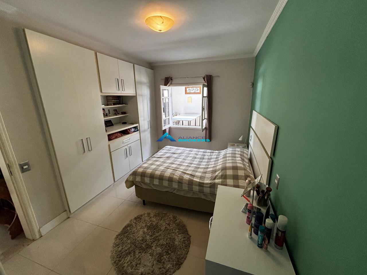 Casa, 4 quartos, 199 m² - Foto 9