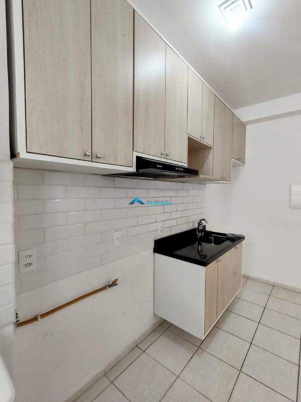 Apartamento para alugar com 2 quartos, 47m² - Foto 15