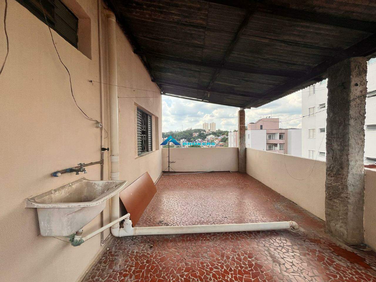 Casa para alugar com 3 quartos, 261m² - Foto 18