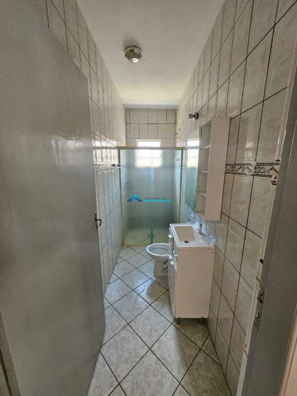 Chácara à venda com 5 quartos, 253m² - Foto 5