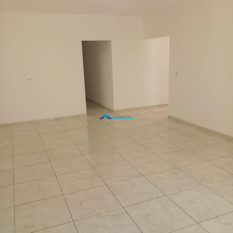 Casa, 3 quartos, 178 m² - Foto 2