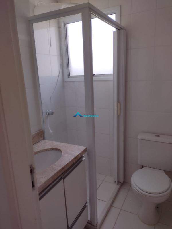 Apartamento para alugar com 2 quartos, 55m² - Foto 10