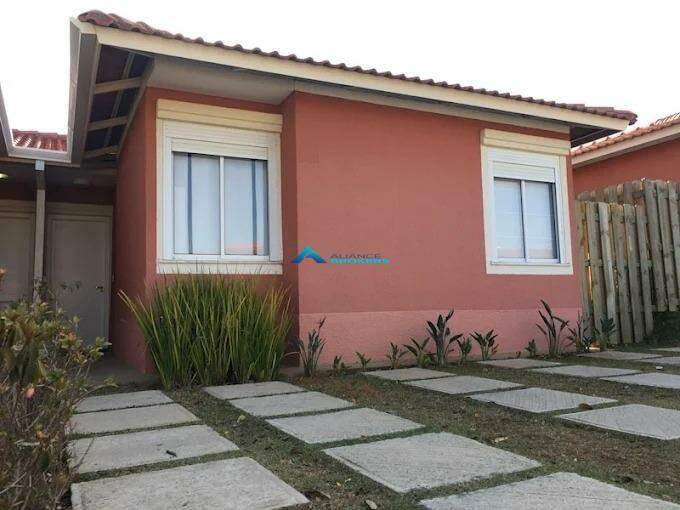 Casa de Condomínio à venda com 2 quartos, 70m² - Foto 1