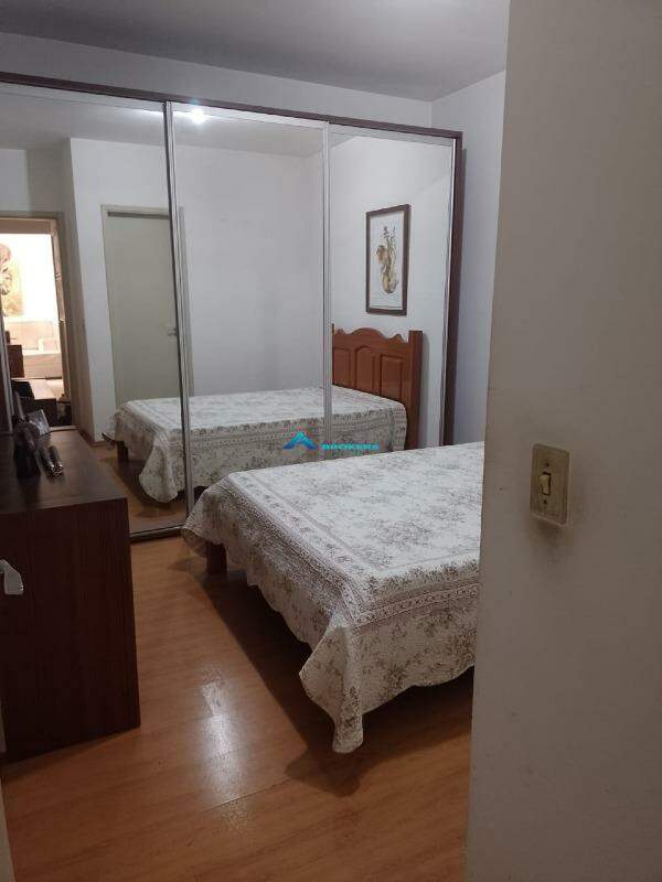 Apartamento à venda com 3 quartos, 72m² - Foto 7