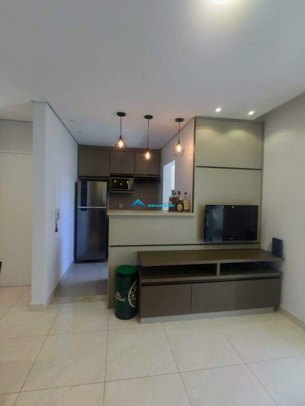 Apartamento à venda com 2 quartos, 60m² - Foto 1