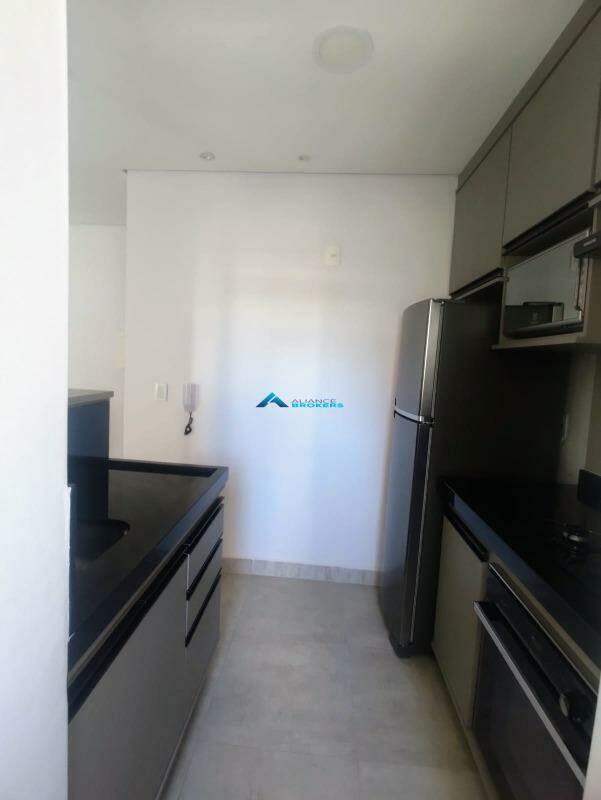 Apartamento à venda com 2 quartos, 60m² - Foto 3