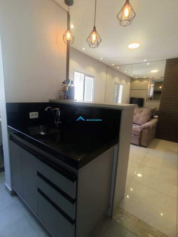 Apartamento à venda com 2 quartos, 60m² - Foto 5