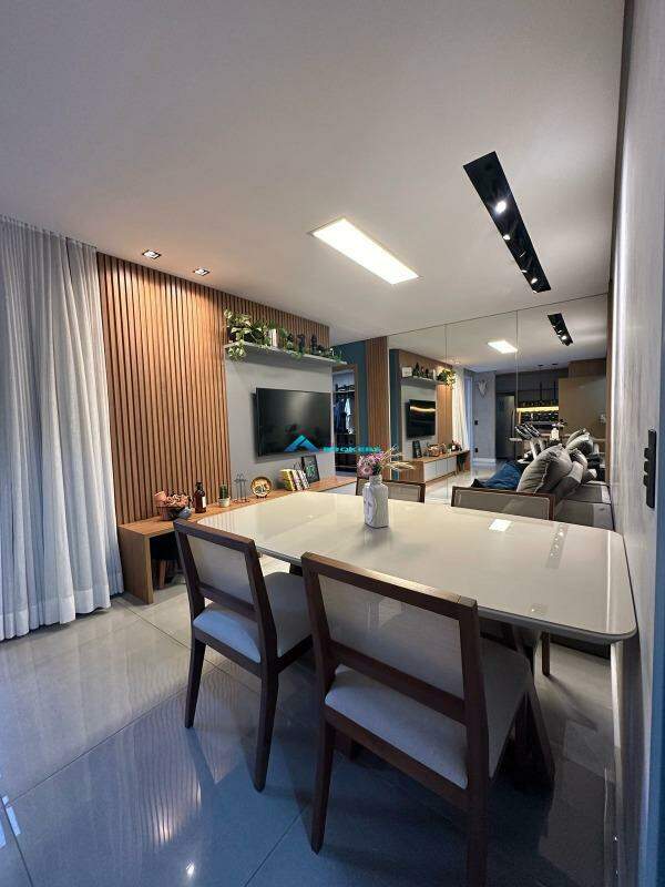 Apartamento à venda com 2 quartos, 61m² - Foto 18