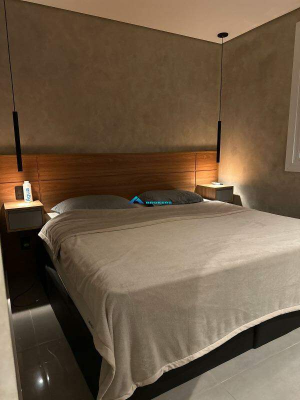 Apartamento à venda com 2 quartos, 61m² - Foto 5