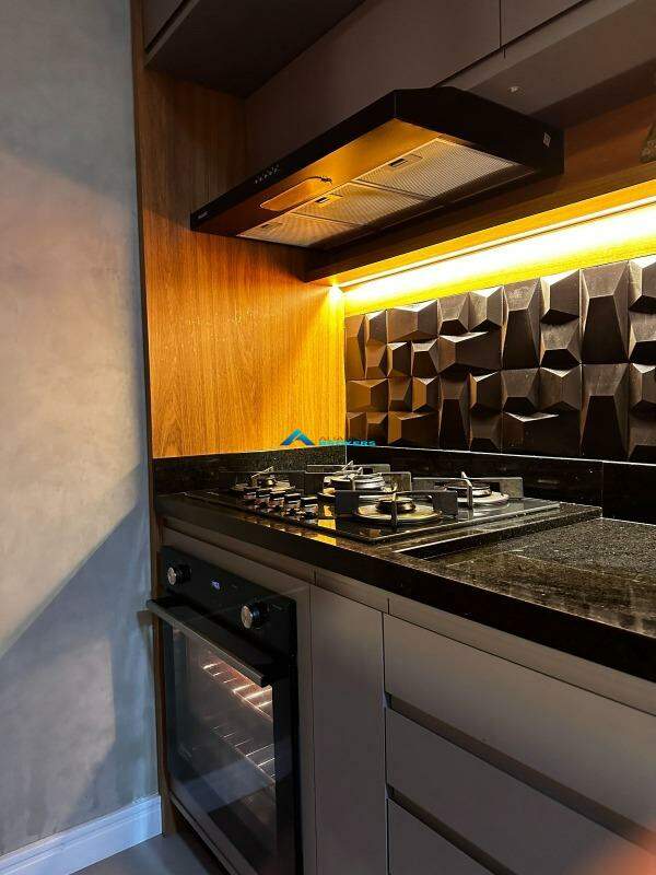 Apartamento à venda com 2 quartos, 61m² - Foto 11