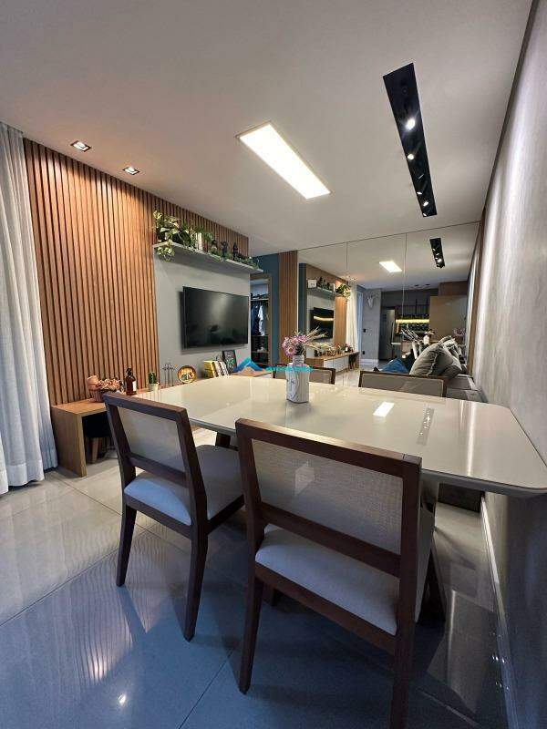 Apartamento à venda com 2 quartos, 61m² - Foto 9
