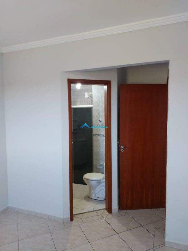 Apartamento à venda com 2 quartos, 68m² - Foto 15