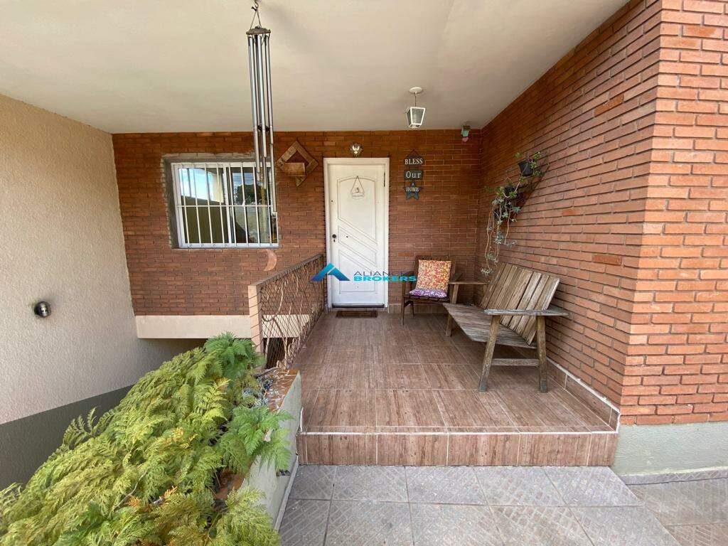 Casa para alugar com 3 quartos, 150m² - Foto 4
