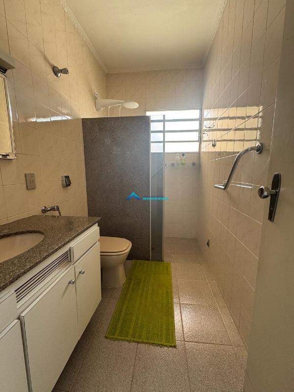 Casa à venda com 3 quartos, 254m² - Foto 20