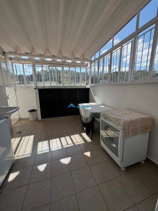 Casa à venda com 3 quartos, 254m² - Foto 16