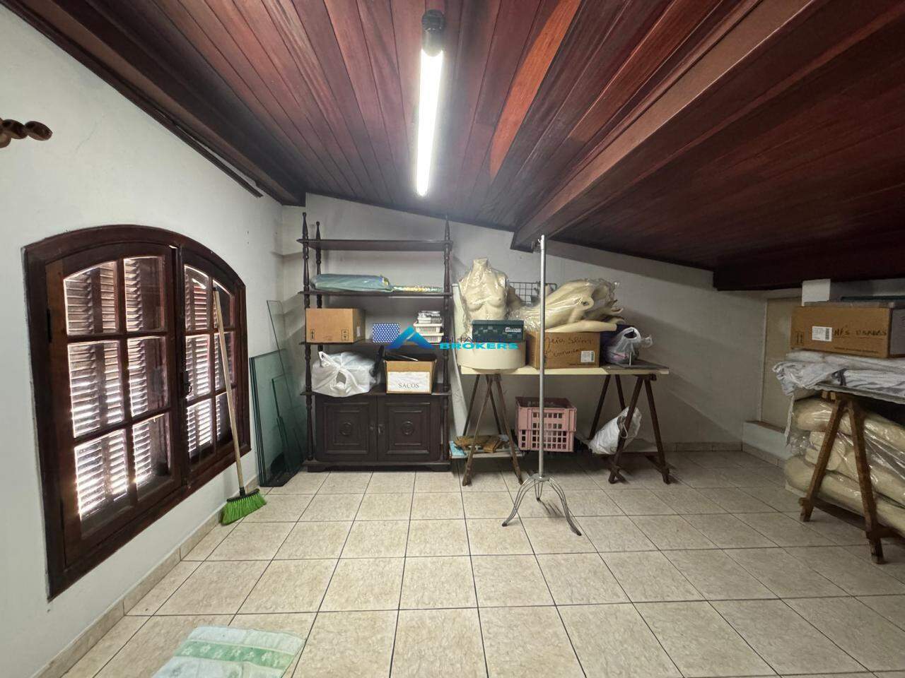 Casa à venda com 3 quartos, 254m² - Foto 12