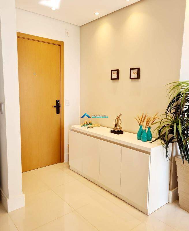 Apartamento à venda com 3 quartos, 77m² - Foto 6