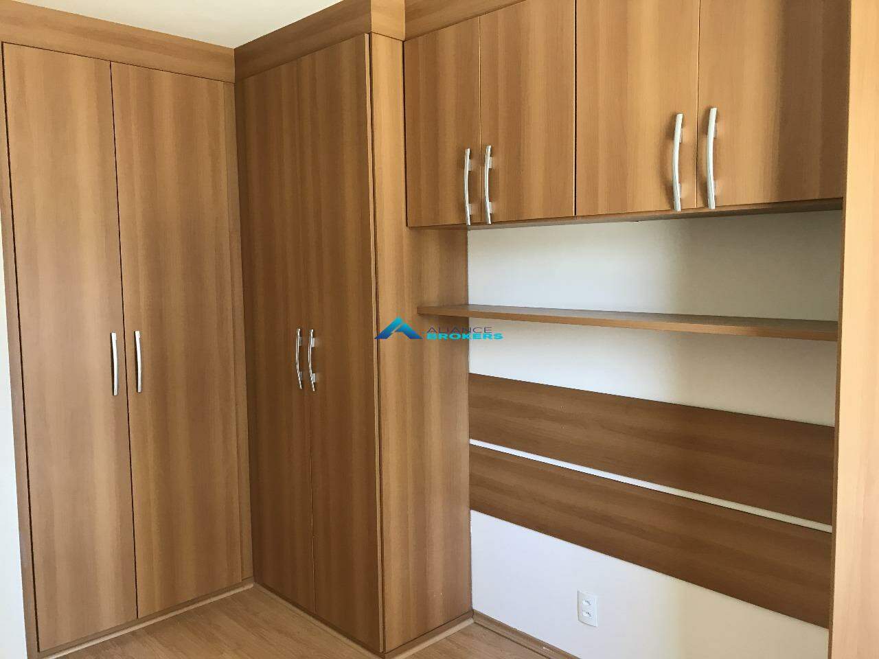 Apartamento à venda com 2 quartos, 66m² - Foto 6