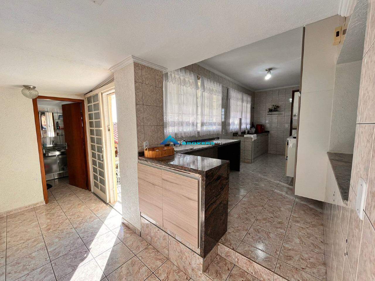 Casa, 3 quartos, 264 m² - Foto 11