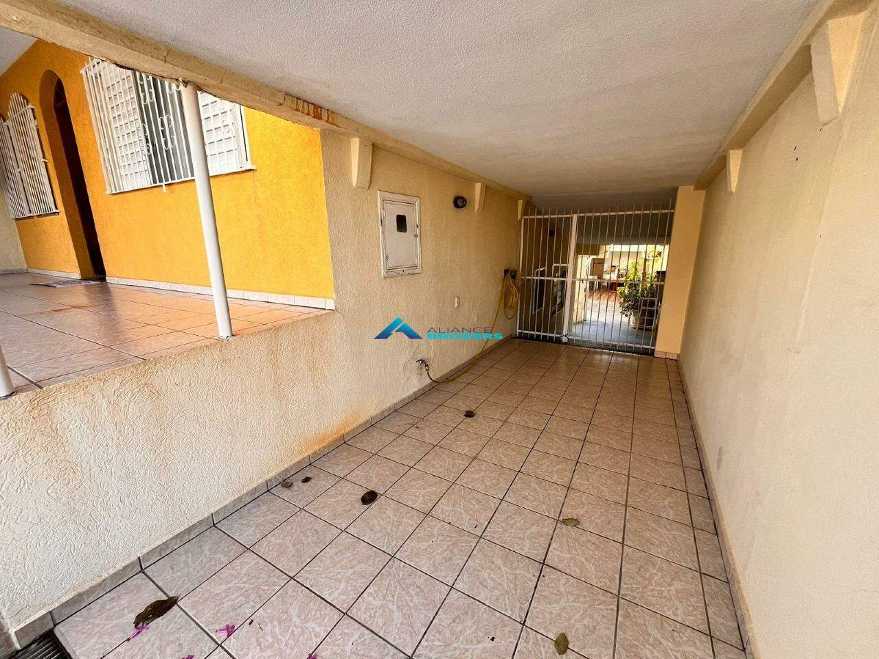 Casa, 3 quartos, 264 m² - Foto 9