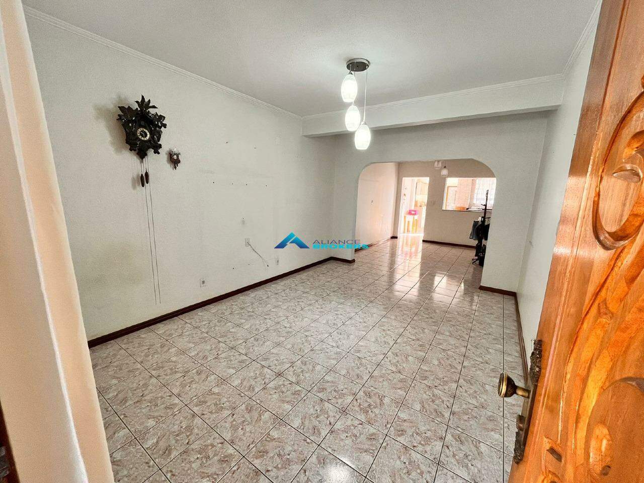 Casa, 3 quartos, 264 m² - Foto 2