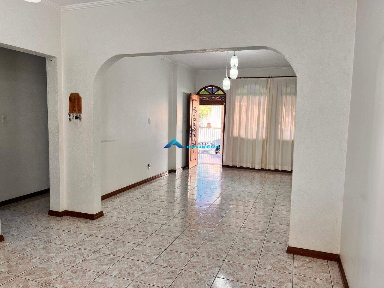 Casa, 3 quartos, 264 m² - Foto 5