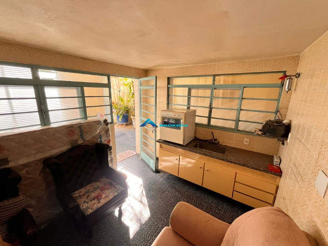 Casa, 3 quartos, 264 m² - Foto 27