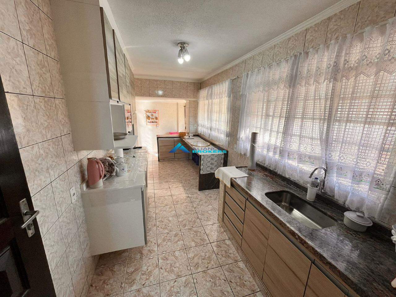 Casa, 3 quartos, 264 m² - Foto 13