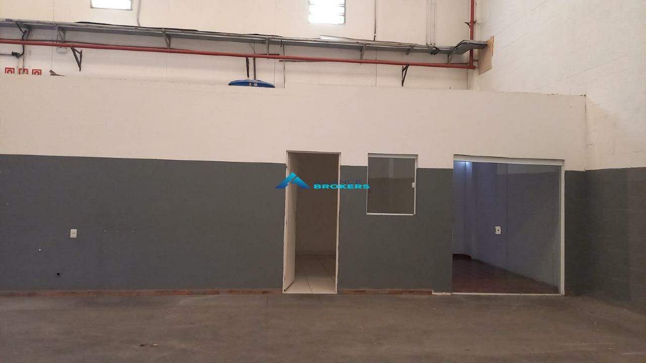 Depósito-Galpão-Armazém para alugar, 1006m² - Foto 16